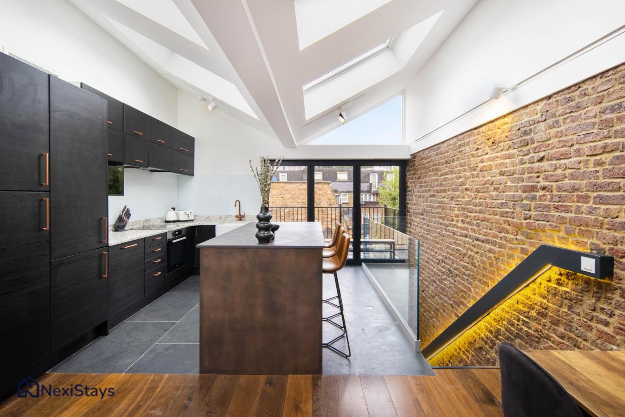 1 Min Walk To Euston Station, Modern Townhouse Appartement Londen Buitenkant foto