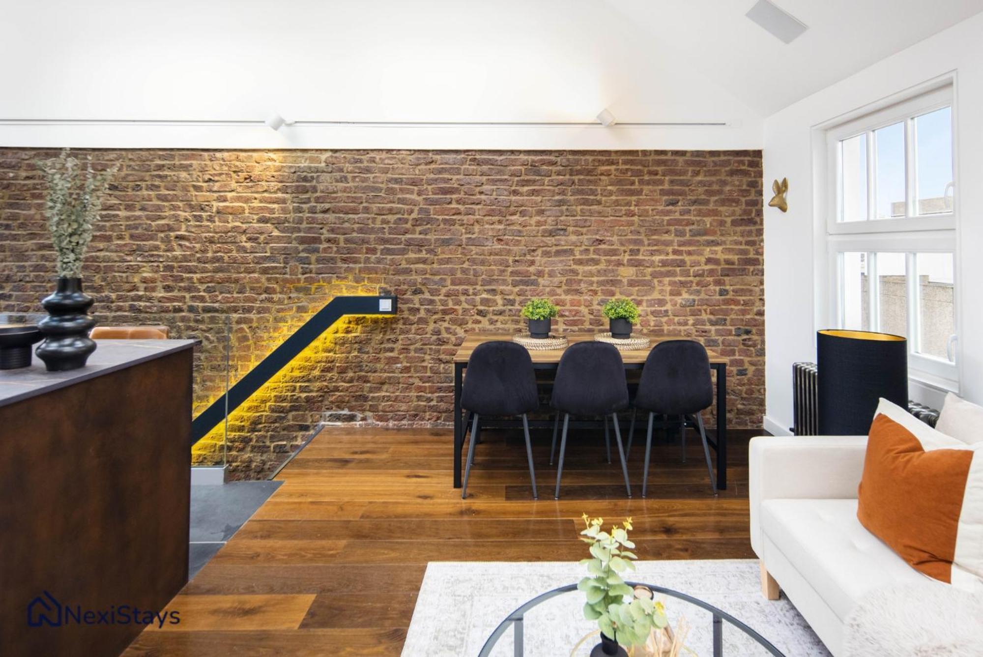 1 Min Walk To Euston Station, Modern Townhouse Appartement Londen Buitenkant foto